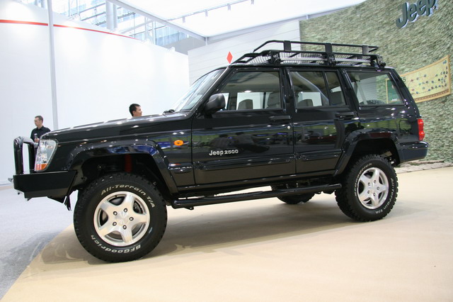 Jeep2500